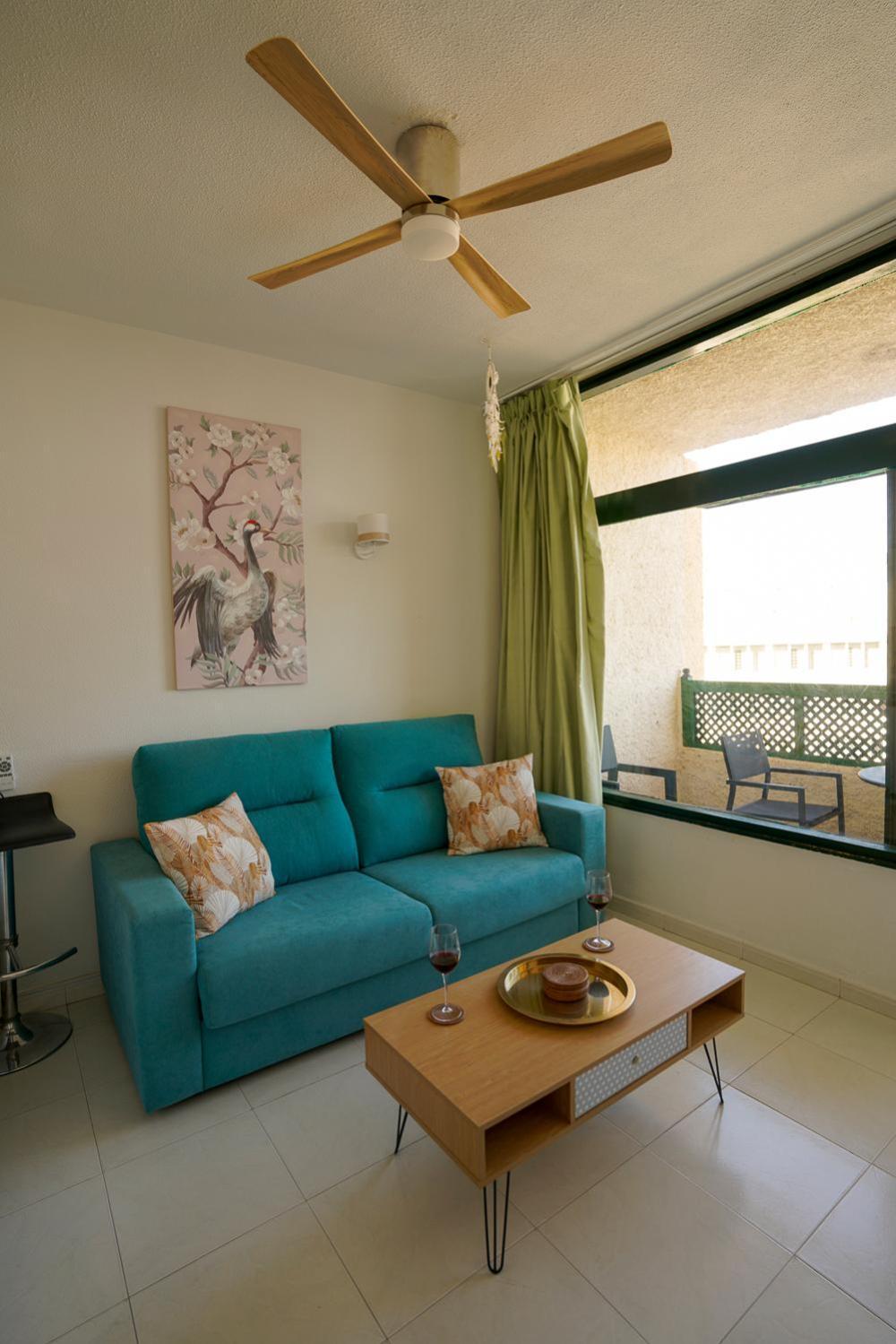 Appartement Stylish With Stunning Sea View. *